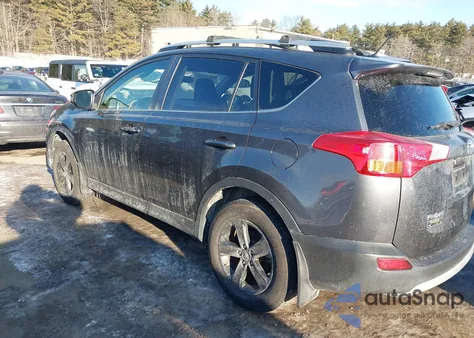 2015 Toyota Rav4 Xle z USA, uszkodzony, nr VIN JTMRFREV9FD149054